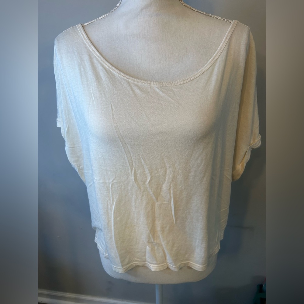 Victoria's Secret Cream Short Sleeve Crop Tee